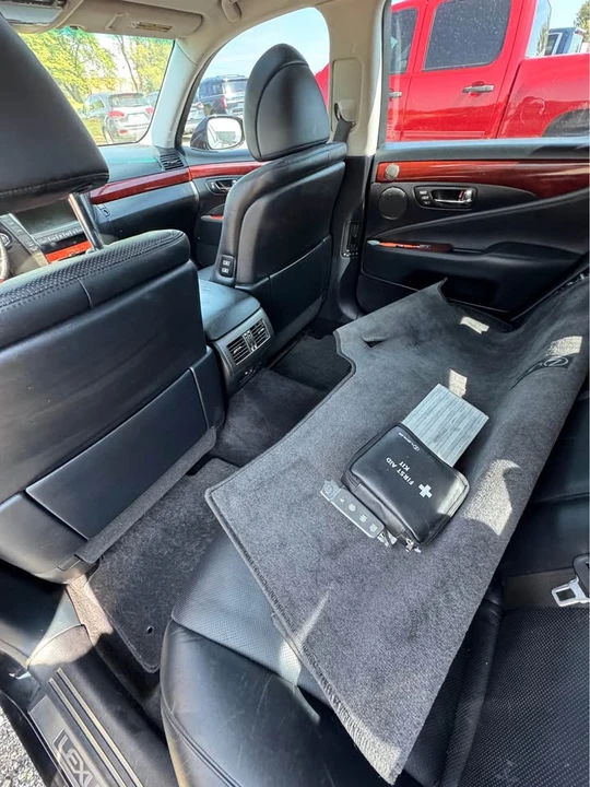 2008 Lexus LS 4th Gen - Image 7 of 9