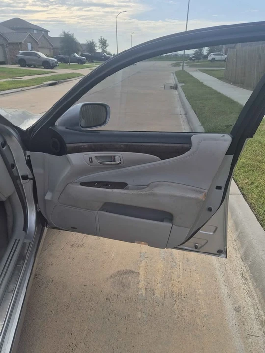 2008 Lexus LS 4th Gen - Image 7 of 20