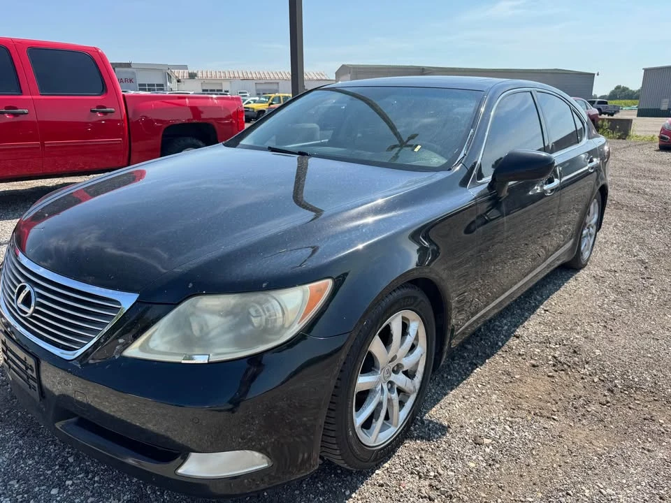 2008 Lexus LS 4th Gen - Image 2 of 9