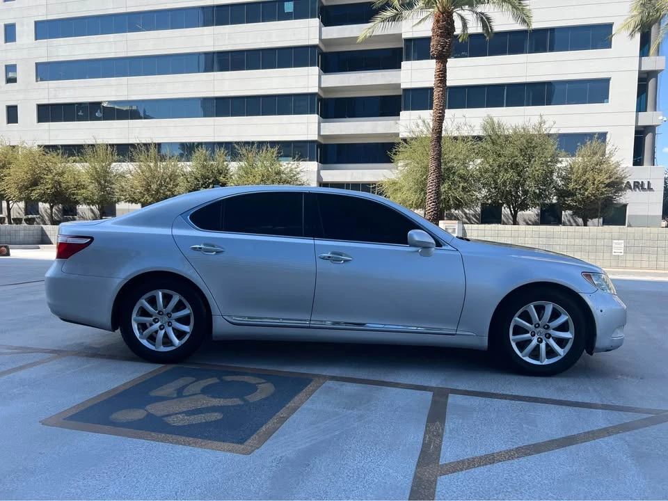 2008 Lexus LS 4th Gen - Image 6 of 20