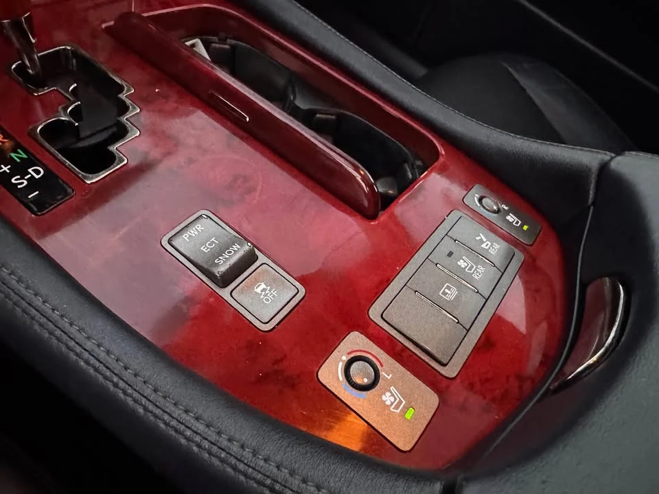2008 Lexus LS 4th Gen - Image 11 of 14