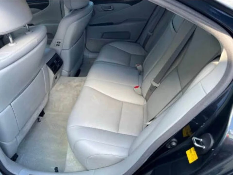2008 Lexus LS 4th Gen - Image 9 of 9