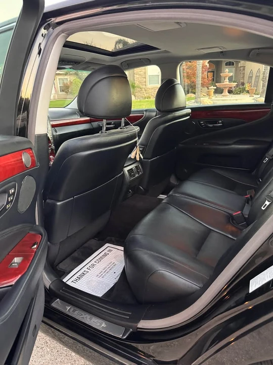 2008 Lexus LS 4th Gen - Image 13 of 14