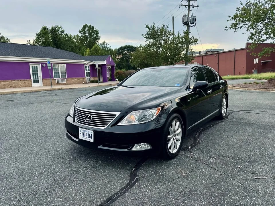 2008 Lexus LS 4th Gen - Image 2 of 20