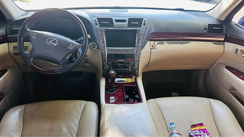 2008 Lexus LS 4th Gen - Image 7 of 11