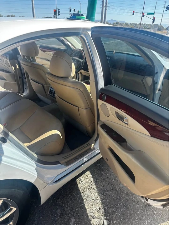 2008 Lexus LS 4th Gen - Image 14 of 15