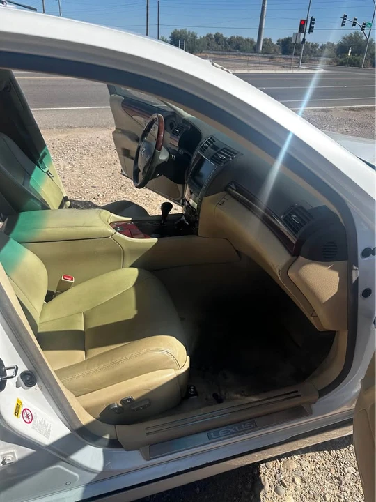 2008 Lexus LS 4th Gen - Image 12 of 15