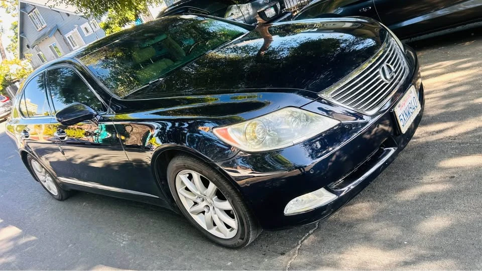 2008 Lexus LS 4th Gen - Image 2 of 11