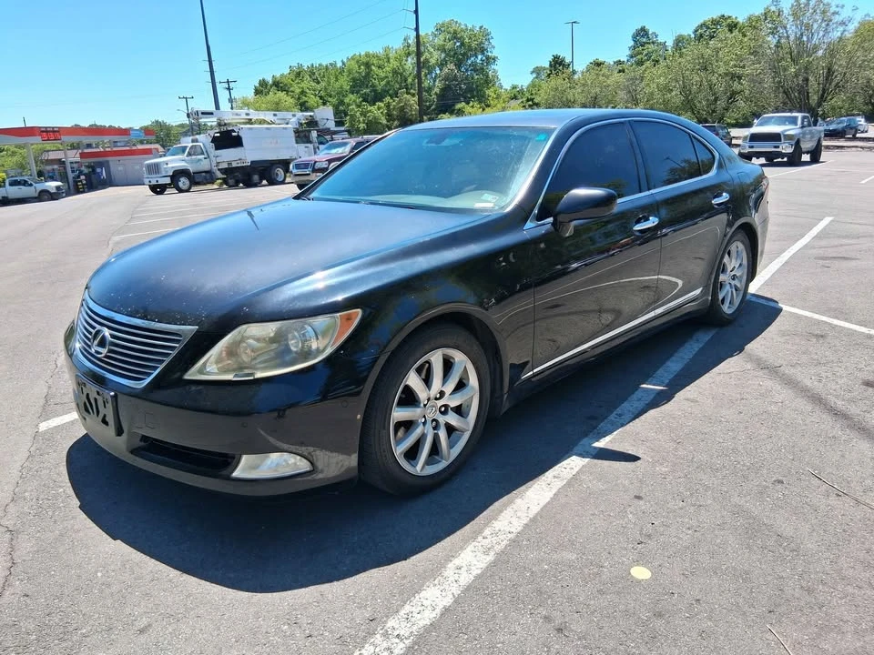 2008 Lexus LS 4th Gen - Image 2 of 10