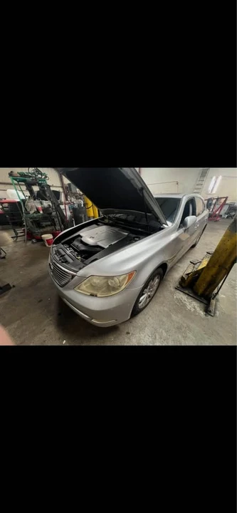 2008 Lexus LS 4th Gen - Image 8 of 9