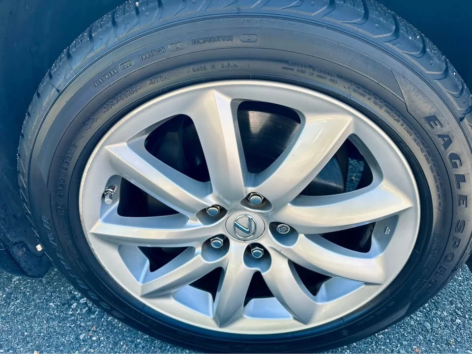 2008 Lexus LS 4th Gen - Image 11 of 19