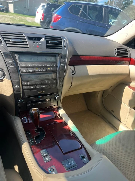 2008 Lexus LS 4th Gen - Image 8 of 10