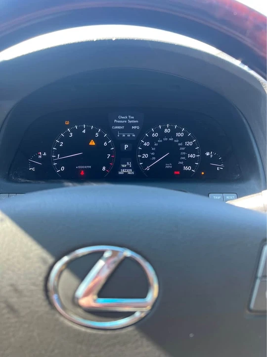 2008 Lexus LS 4th Gen - Image 7 of 10
