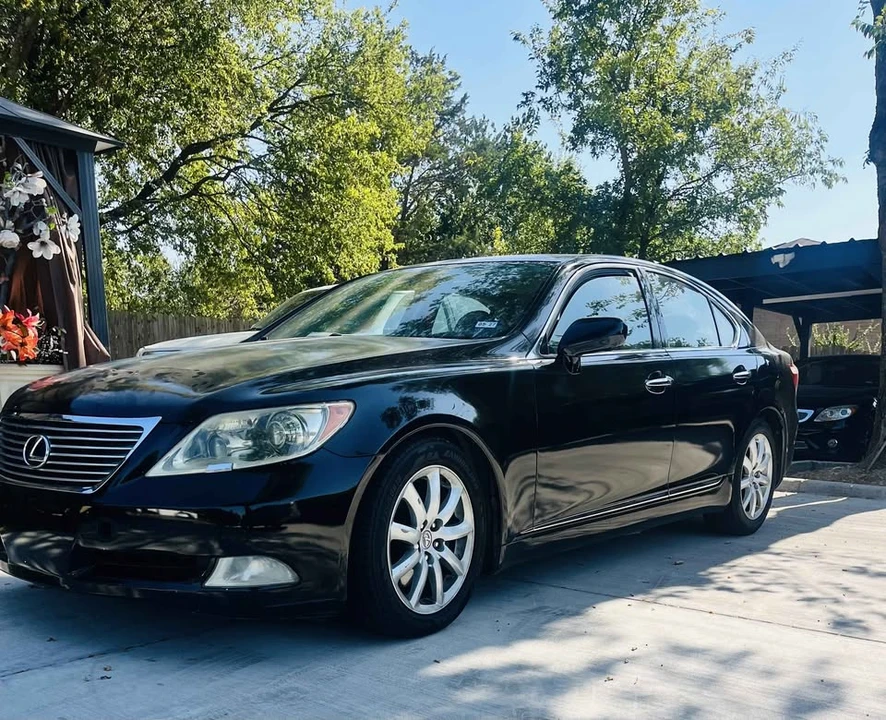 2008 Lexus LS 4th Gen - Image 2 of 6