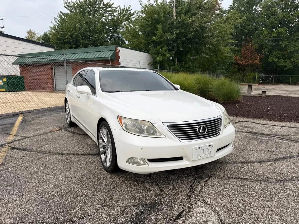 2008 Lexus LS 4th Gen - Image 7 of 15