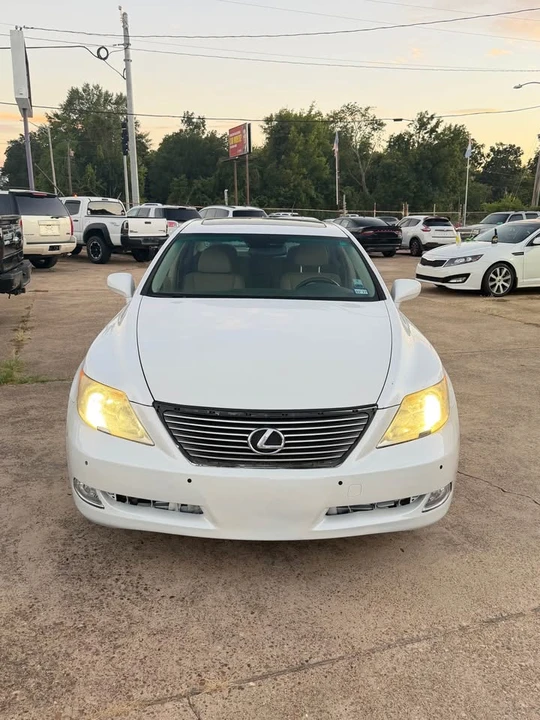 2008 Lexus LS 4th Gen - Image 2 of 11
