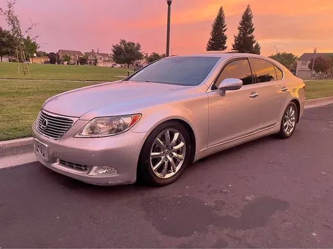 2008 Lexus LS 460 Sedan 4D