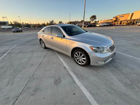 2008 Lexus LS 460 Sedan 4D