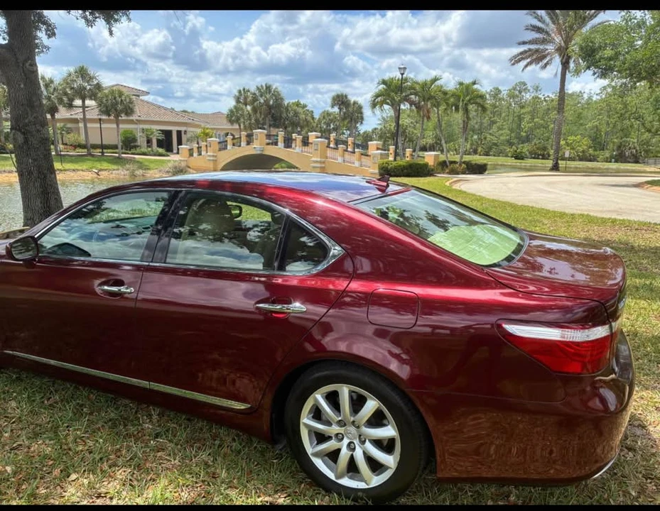 2008 Lexus LS 4th Gen - Image 2 of 9