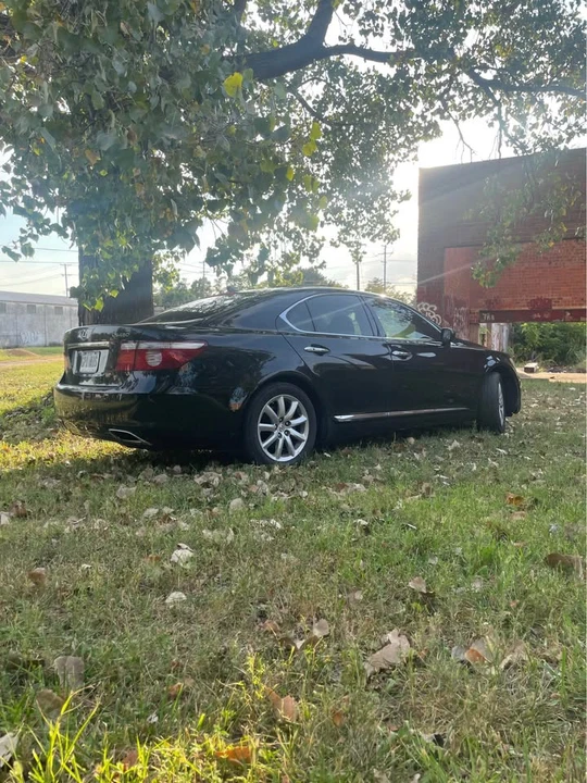 2008 Lexus LS 4th Gen - Image 4 of 9