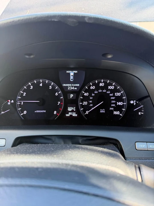 2008 Lexus LS 4th Gen - Image 8 of 11