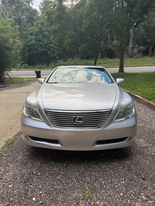 2008 Lexus LS 4th Gen - Image 3 of 19
