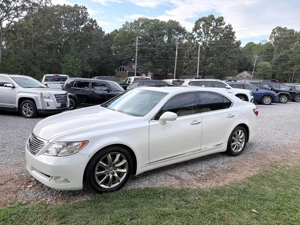 2008 Lexus LS 4th Gen - Image 5 of 19