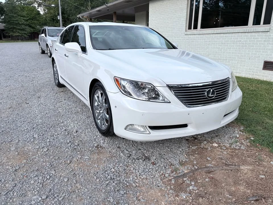 2008 Lexus LS 4th Gen - Image 3 of 19