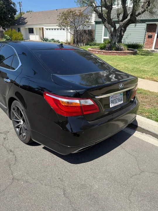 2008 Lexus LS 4th Gen - Image 4 of 9