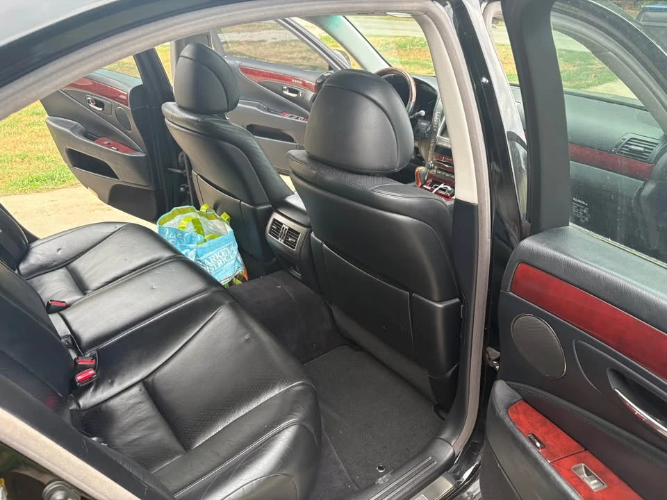 2008 Lexus LS 4th Gen - Image 14 of 20