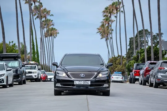 2008 Lexus LS 600h L Sedan 4D