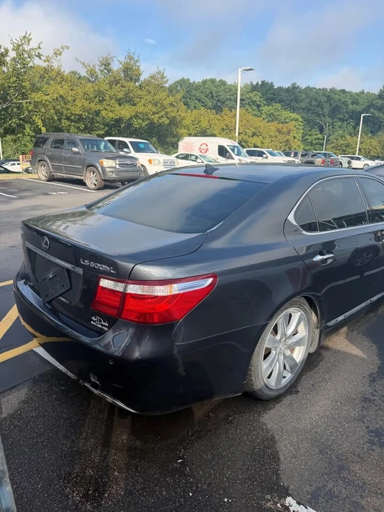 2008 Lexus LS 4th Gen - Image 3 of 6