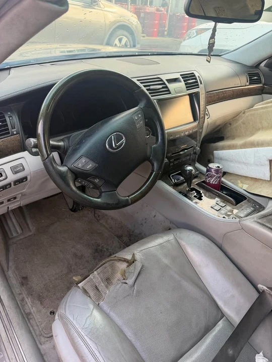 2008 Lexus LS 4th Gen - Image 5 of 6