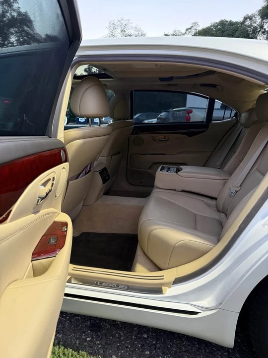 2008 Lexus LS 4th Gen - Image 3 of 9