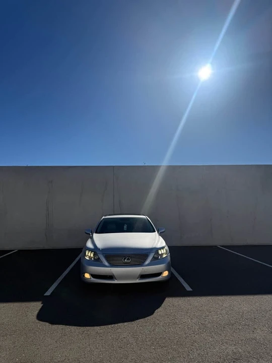 2008 Lexus LS 4th Gen - Image 2 of 14