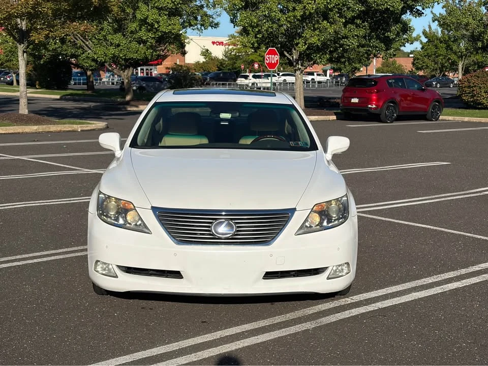2008 Lexus LS 4th Gen - Image 3 of 16