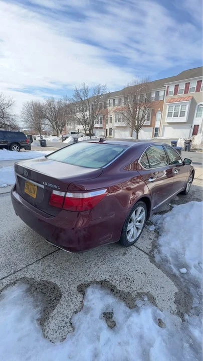2008 Lexus LS 4th Gen - Image 3 of 17