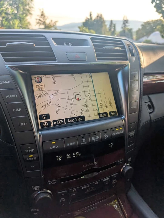 2008 Lexus LS 4th Gen - Image 5 of 18