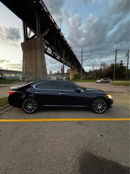 2008 Lexus LS 4th Gen - Image 4 of 20