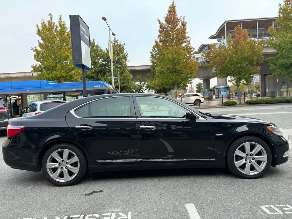 2008 Lexus LS 4th Gen - Image 6 of 19
