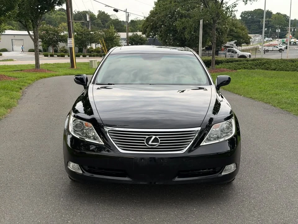 2008 Lexus LS 4th Gen - Image 2 of 18