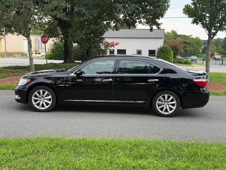 2008 Lexus LS 4th Gen - Image 4 of 18