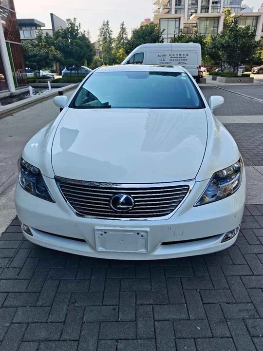 2008 Lexus LS 4th Gen - Image 2 of 14