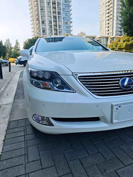2008 Lexus LS 4th Gen - Image 4 of 14