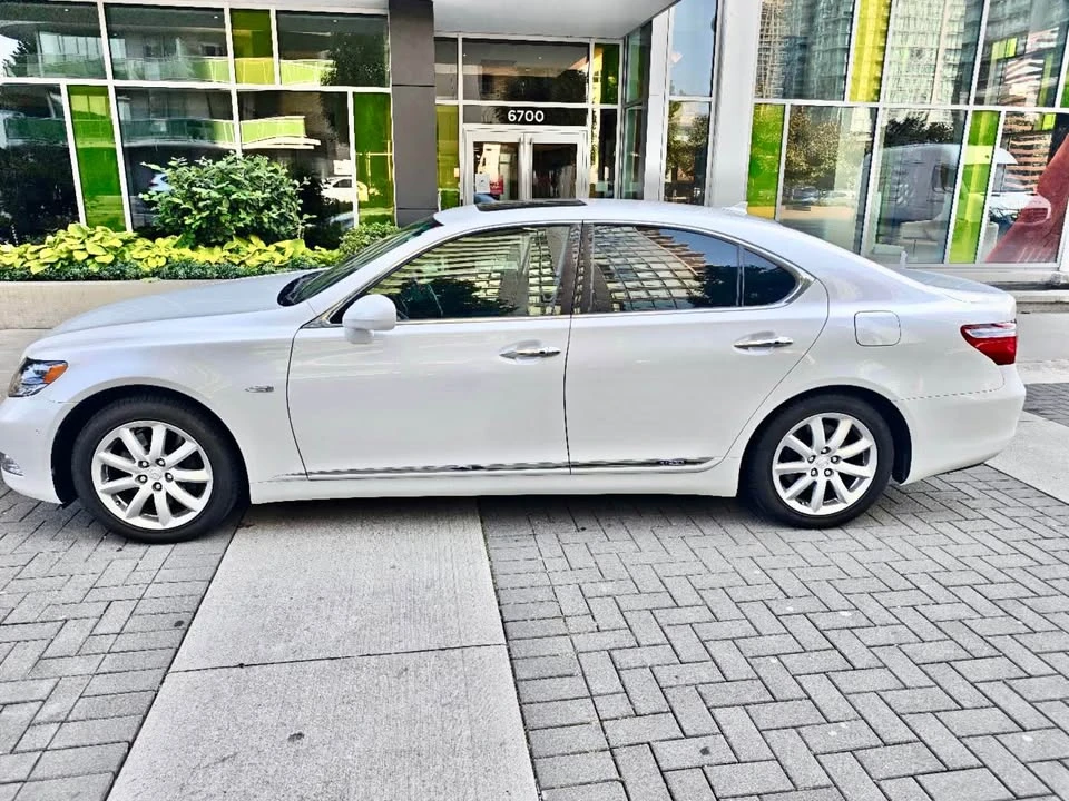 2008 Lexus LS 4th Gen - Image 2 of 9