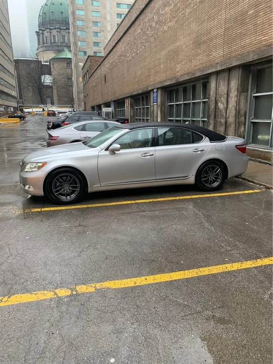 2008 Lexus LS 4th Gen - Image 2 of 10