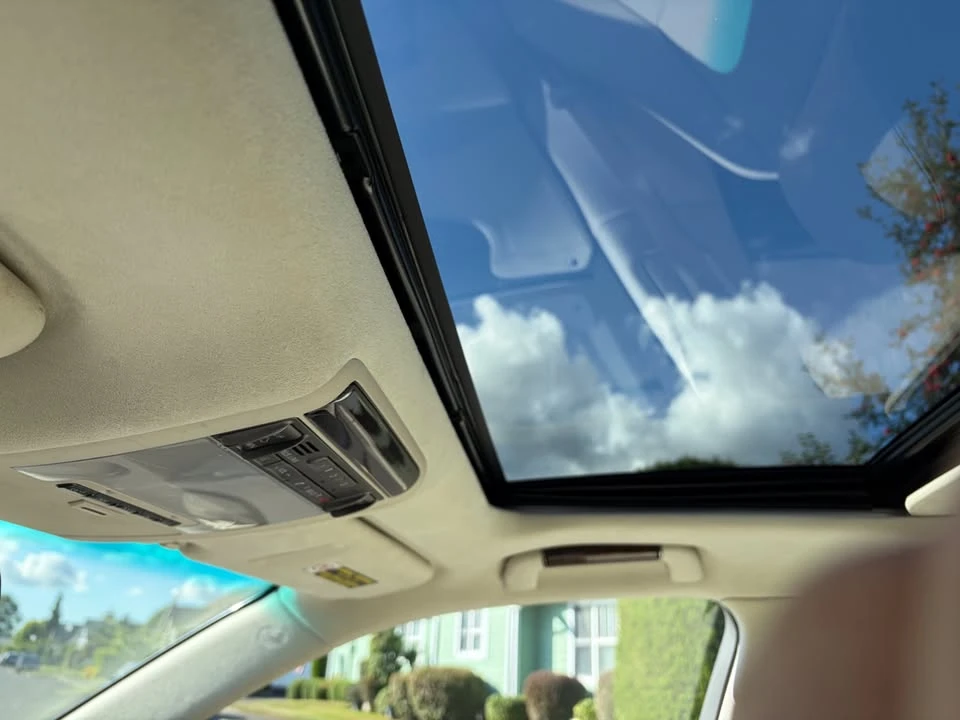 2008 Lexus LS 4th Gen - Image 12 of 18