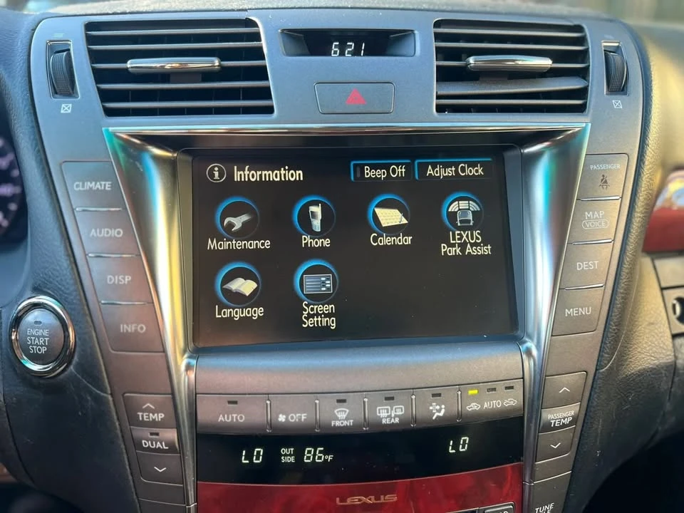 2008 Lexus LS 4th Gen - Image 15 of 20
