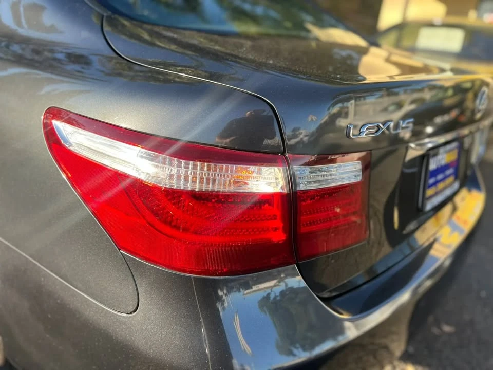 2008 Lexus LS 4th Gen - Image 8 of 20