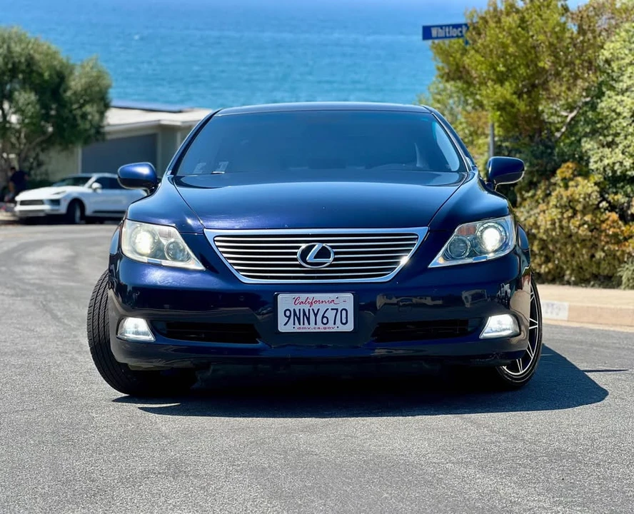 2008 Lexus LS 4th Gen - Image 2 of 12